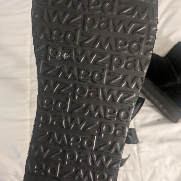 Pawz by bearpaw - Picture 7 of 7